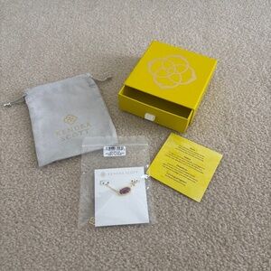brand new Kendra Scott Elisa necklace
